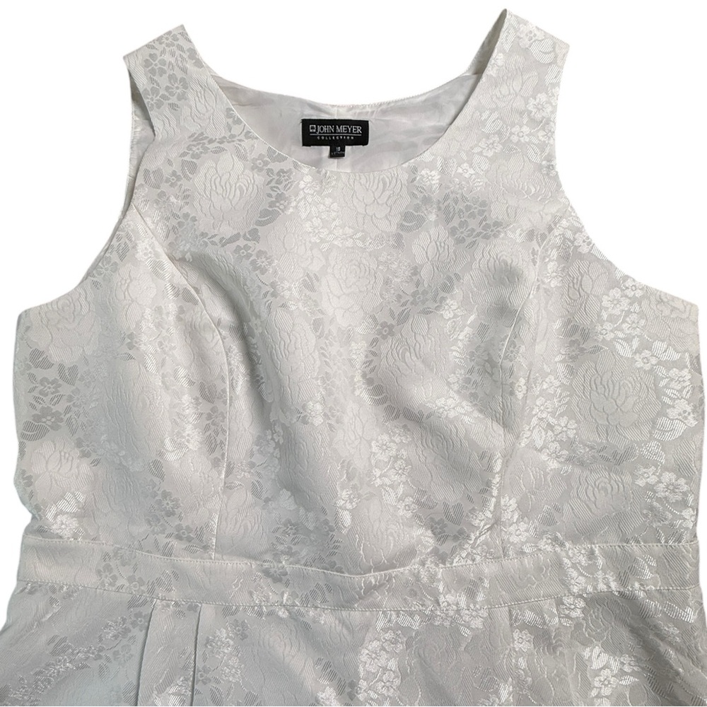 John Meyer Collection Plus Size Jacquard Floral Textured White Formal Dress - Picture 3 of 15
